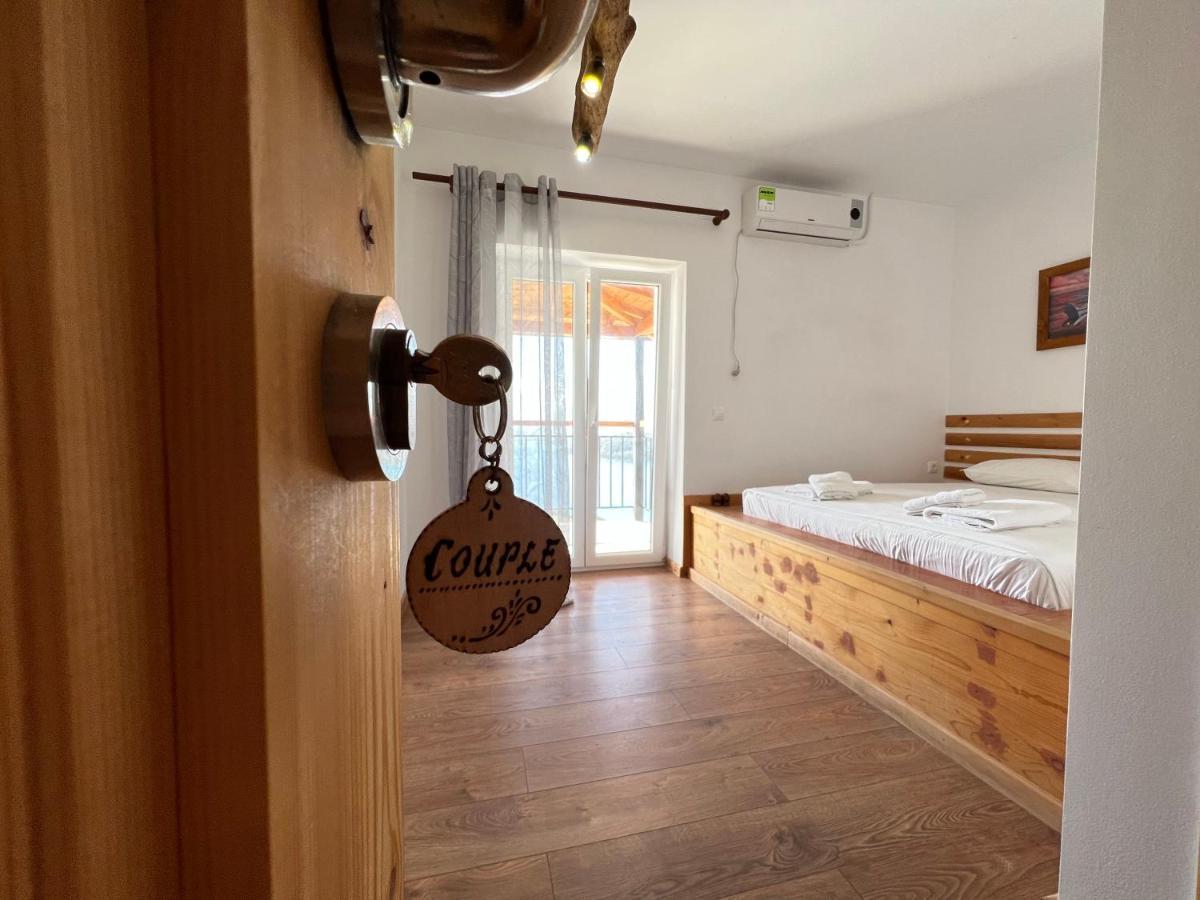 Argileos Rooms Himare Esterno foto