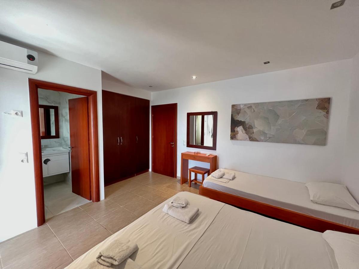 Argileos Rooms Himare Esterno foto